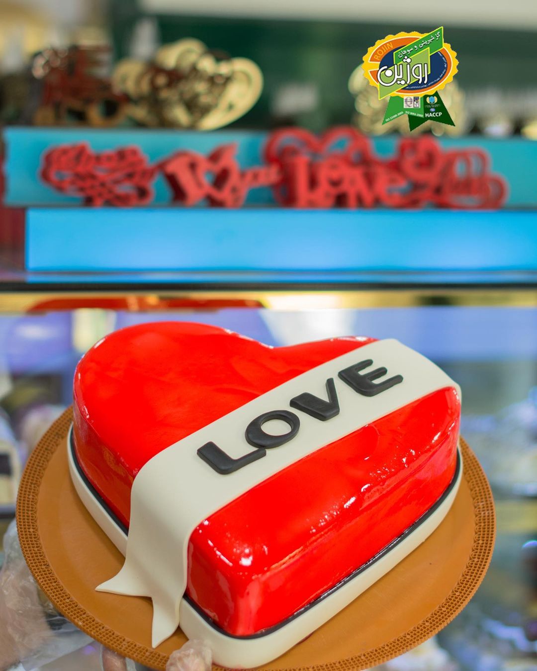 کیک تولد عشق